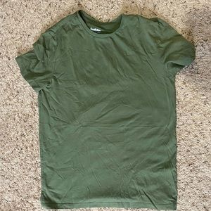 Men’s M Army Green tee Goodfellow
